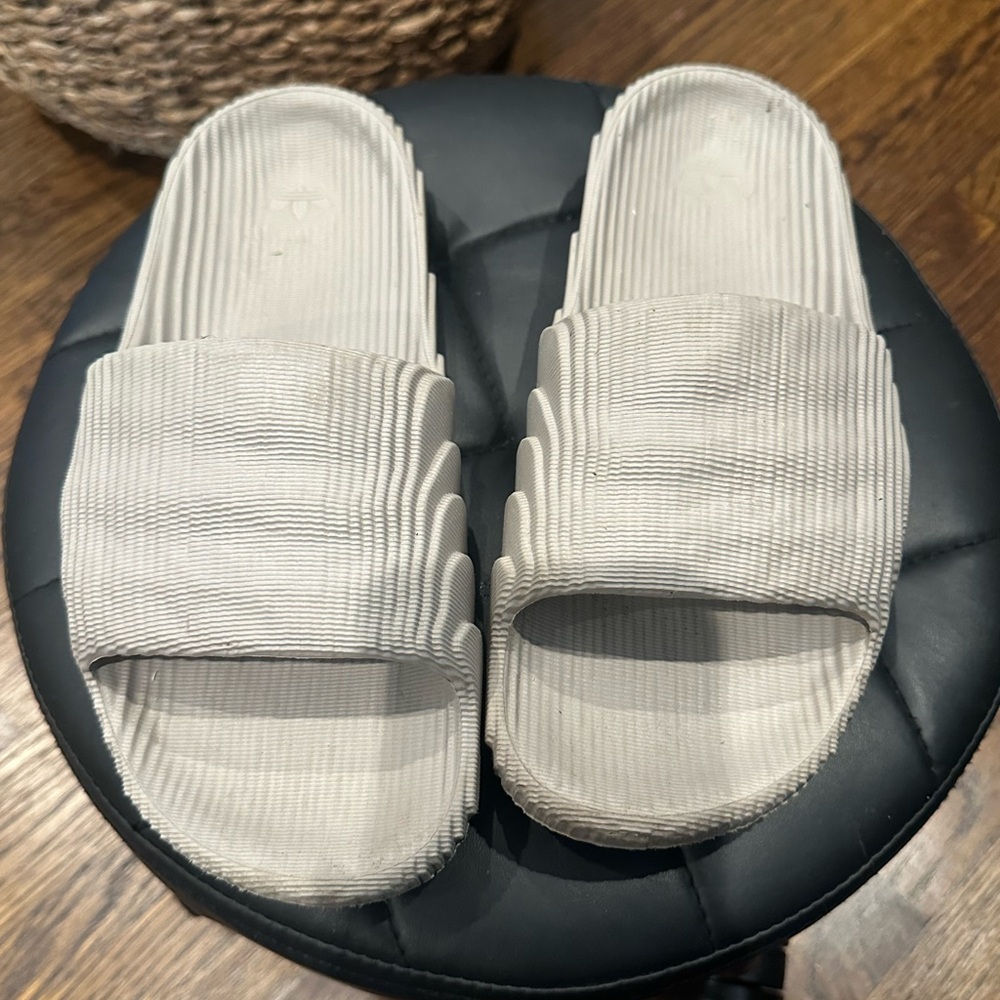 Adidas Adilette 22 Slides